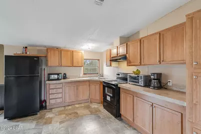 18006 Overland Avenue, Fountain, FL 32438 - Photo 12