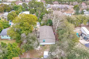 111 N Vestavia St, Panama City Beach, FL 32413 - Photo 34