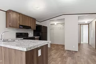 307 E Montana Ave, Bonifay, FL 32425 - Photo 18