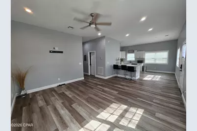 1409 E 6th Court, Panama City, FL 32401 - Photo 8