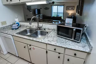 6215 Thomas Dr, Panama City, FL 32408 - Photo 16