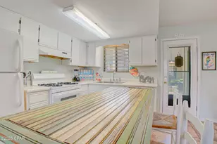 113 Cindy Ln, Panama City Beach, FL 32407 - Photo 16