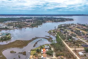 7424 Little Creek Cir, Southport, FL 32409 - Photo 52