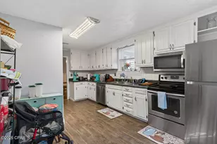 1331 Coggin Ave, Chipley, FL 32428 - Photo 10