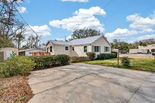 1331 Coggin Ave, Chipley, FL 32428 - Photo 4