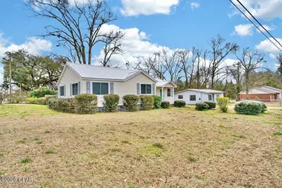 1331 Coggin Avenue, Chipley, FL 32428 - Photo 2