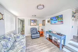 468 N Marlin Dr, Panama City, FL 32408 - Photo 6