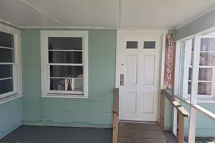 1010 E 2nd Pl, Panama City, FL 32401 - Photo 2