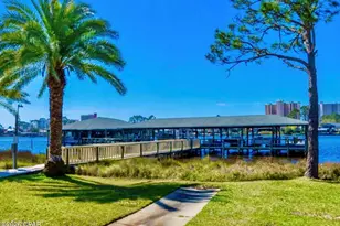 7813 N Lagoon Dr, Panama City, FL 32408 - Photo 2