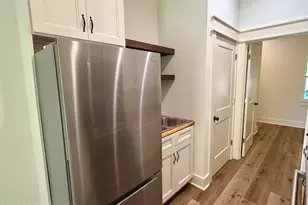 145 6th St, Apalachicola, FL 32320 - Photo 22