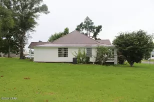 2497 3rd Ave, Alford, FL 32420 - Photo 8