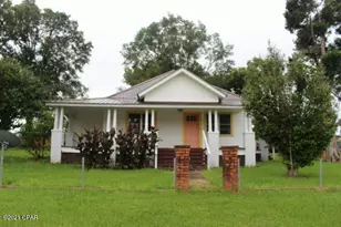 2497 3rd Ave, Alford, FL 32420 - Photo 2