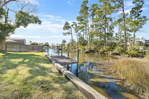 2004 Wind Jammer Dr, Lynn Haven, FL 32444 - Photo 2