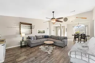 2004 Wind Jammer Dr, Lynn Haven, FL 32444 - Photo 8