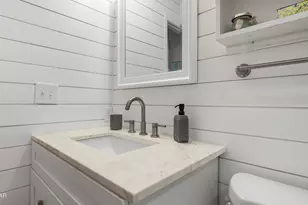 6829 Thomas Dr, Panama City, FL 32408 - Photo 10