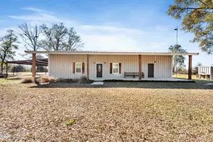 7020 SW Capt Lynn Rd, Kinard, FL 32449 - Photo 2