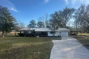 7293 Hwy 90, Grand Ridge, FL 32442 - Photo 1