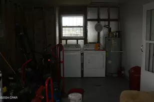 5728 Snow Hill Rd, Malone, FL 32445 - Photo 12