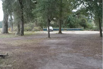 5728 Snowhill Road, Malone, FL 32445 - Photo 6