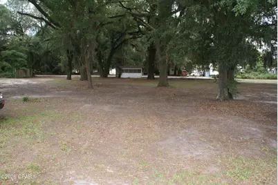 5728 Snowhill Road, Malone, FL 32445 - Photo 10