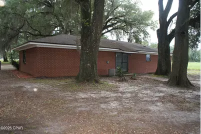 5728 Snowhill Road, Malone, FL 32445 - Photo 12