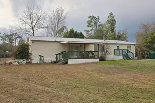 8816 Lory Ln, Youngstown, FL 32466 - Photo 2