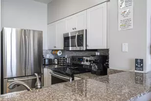 9900 S Thomas Dr, Panama City, FL 32408 - Photo 10