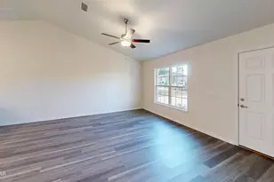 2221 Chase St, Chipley, FL 32428 - Photo 16