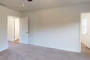 2221 Chase St, Chipley, FL 32428 - Photo 8