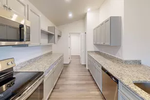 2221 Chase St, Chipley, FL 32428 - Photo 12