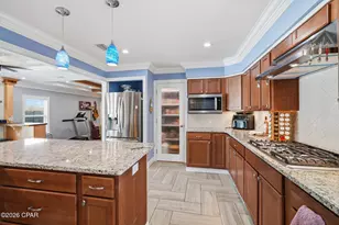 224 N Maryella Ave, Panama City, FL 32404 - Photo 12