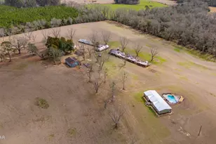 686 Alford Rd, Defuniak Springs, FL 32433 - Photo 54