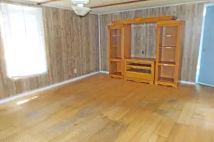 1025 Washington Blvd, Chipley, FL 32428 - Photo 2