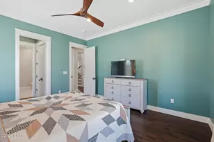 401 Liverpool Ave, Panama City Beach, FL 32407 - Photo 14