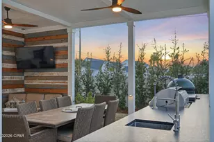 725 Landing Cir, Panama City Beach, FL 32413 - Photo 4