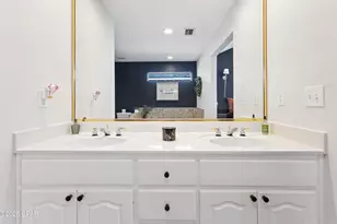 2411 Country Club Dr, Lynn Haven, FL 32444 - Photo 8