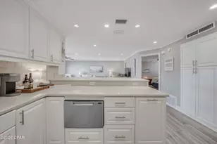 4726 Bay Point Rd, Panama City, FL 32408 - Photo 10