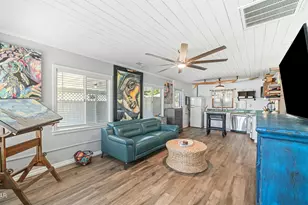 605 Wisteria St, Panama City Beach, FL 32407 - Photo 8