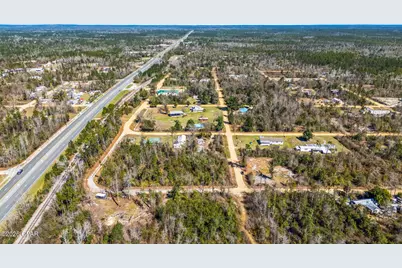 12207 1st Street, Fountain, FL 32438 - Photo 4