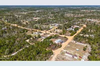 16715 Eastwood Drive, Fountain, FL 32438 - Photo 4