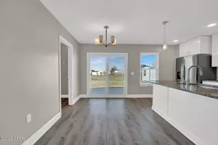 5201 Hickory St, Panama City, FL 32404 - Photo 8