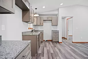 20496 NE Lambert Ave, Blountstown, FL 32424 - Photo 10