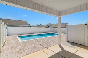 56 Silverthorn St, Freeport, FL 32439 - Photo 6