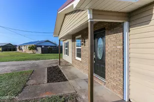 710 E Pine Forest Dr, Lynn Haven, FL 32444 - Photo 12