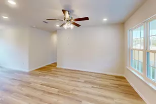 2272 Rockford Dr, Chipley, FL 32428 - Photo 16