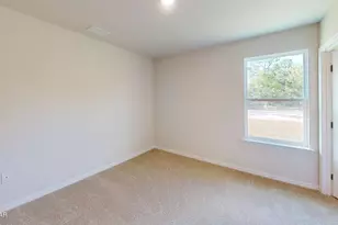 2272 Rockford Dr, Chipley, FL 32428 - Photo 4