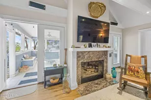 3723 Hicks Lake Ln, Vernon, FL 32462 - Photo 8