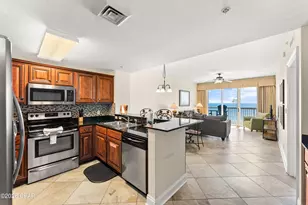 15817 Front Beach Rd, Panama City Beach, FL 32413 - Photo 6