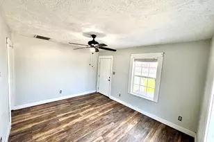 102 N Church Ave, Panama City, FL 32401 - Photo 4