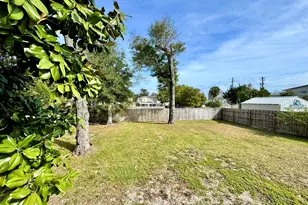 102 N Church Ave, Panama City, FL 32401 - Photo 12